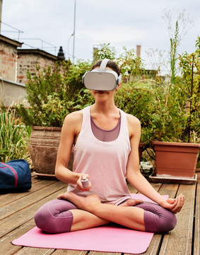 VR Yoga-Session im Metaverse 